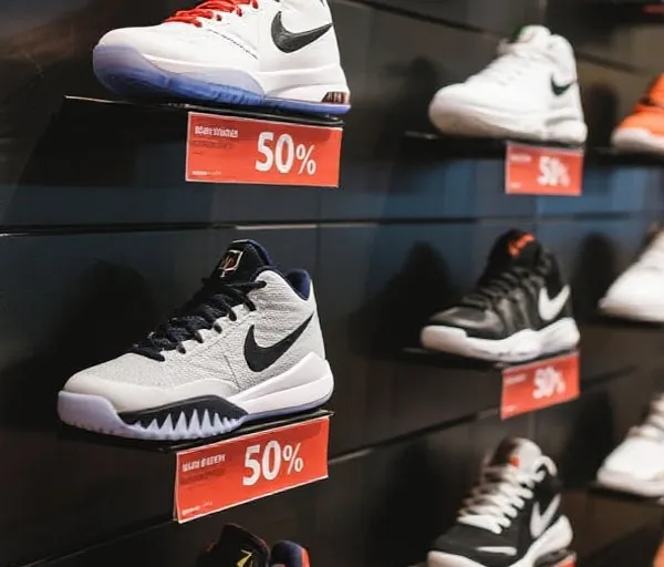 装备狂欢节